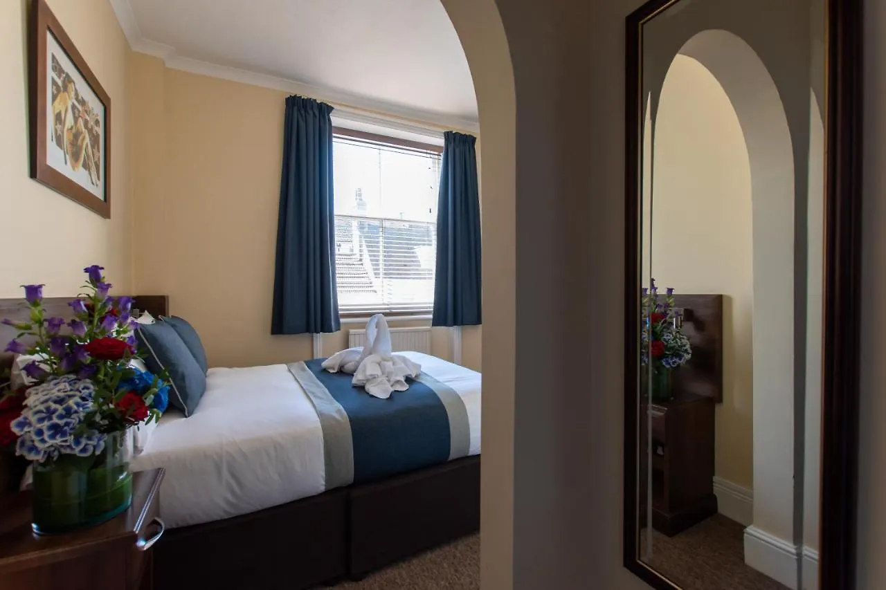 New Steine Hotel - B&B Brighton