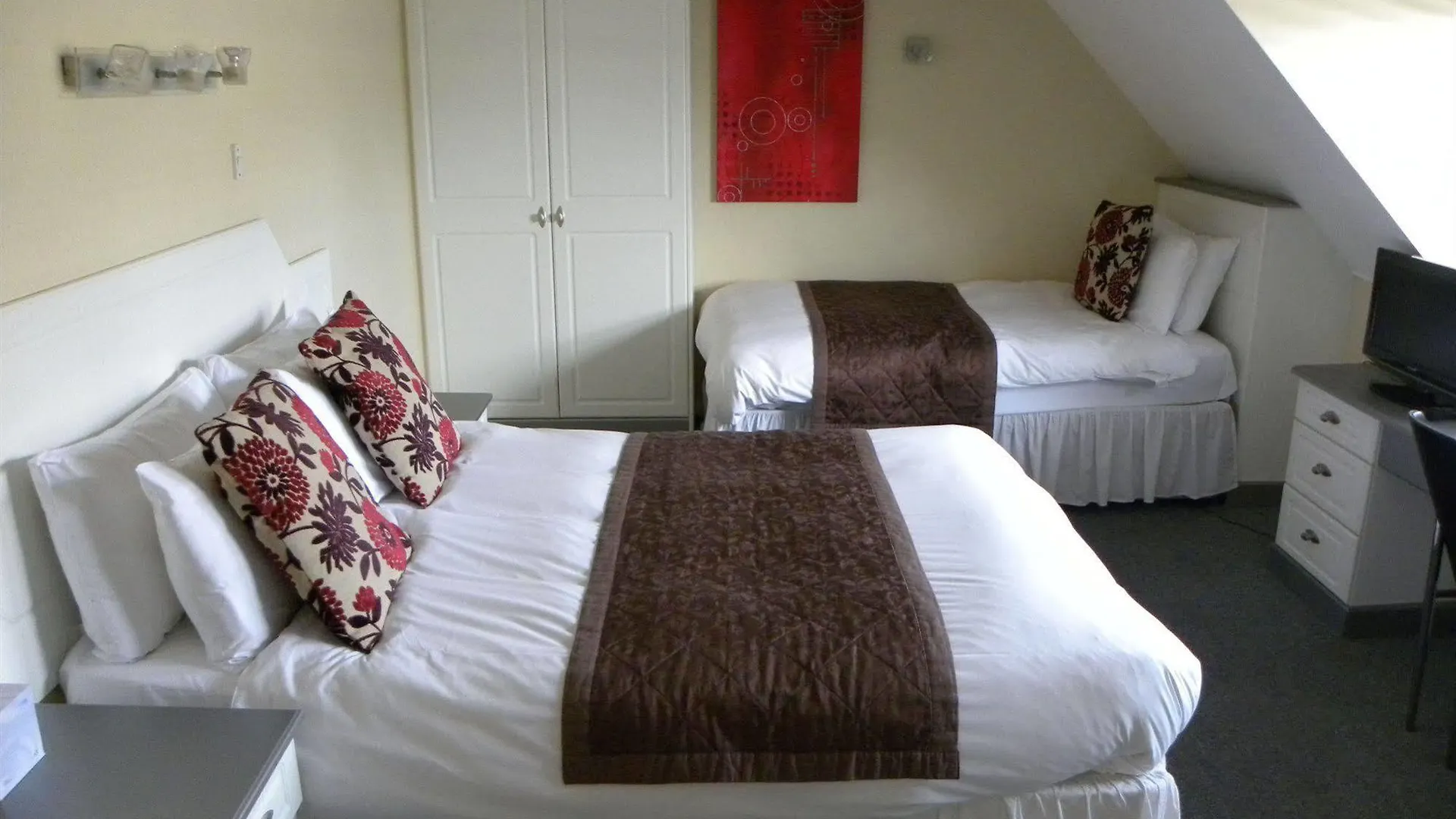 New Steine Hotel - B&B Hove